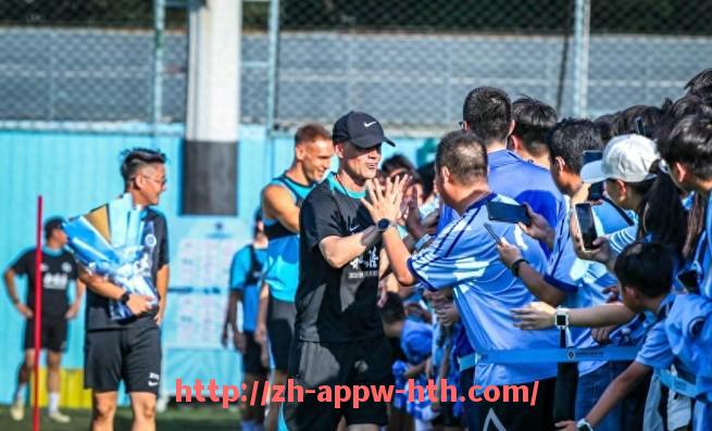 华体会hth官方网站下载-德甲球队复赛后的比赛结果查询与分析