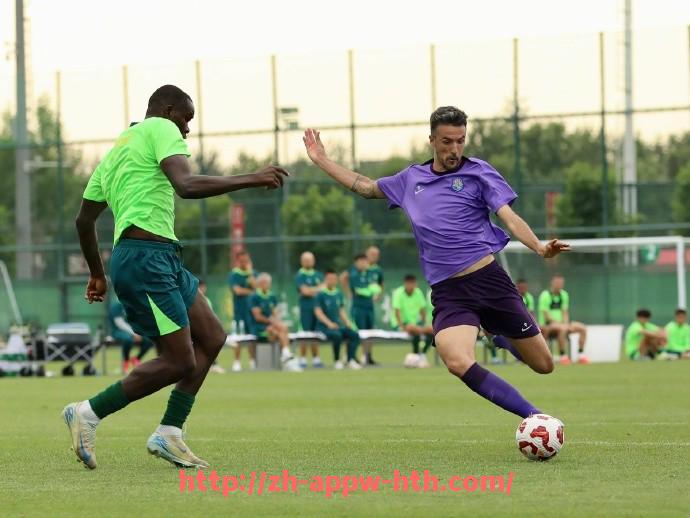 华体会hth官方网站下载-直播火箭队与勇士队比赛全程回放及关键战况